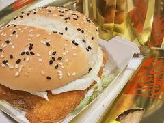 -麦当劳(杭州西湖银泰百货店)