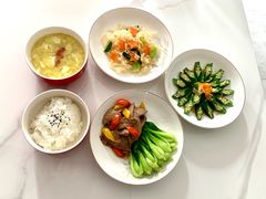 -爱月宝月嫂育儿嫂(太原店)