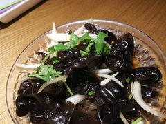 芥末木耳-谢蟹浓·肉蟹煲(新奥店)