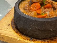 特色石锅煨牛肉-东方红酒楼(知春路店)