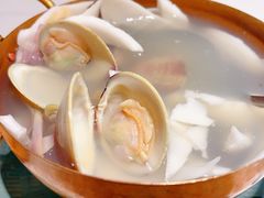 椰青鲍鱼白贝汤-芭札·Thai泰国餐厅(同和金铂天地店)