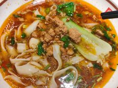 -顺溜·手工刀削面·黑金店(铜锣湾店)