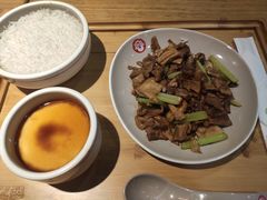 竹笋干炒肉-72街红烧排骨饭(海珠丽影广场店)
