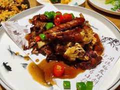 秘制稻草鸡-樵鹿庭院餐厅