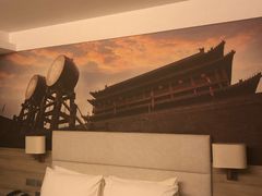 -西安大雁塔科技大学地铁站亚朵酒店