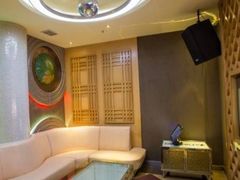 -GAGA主题量贩式KTV平价店(工大店)