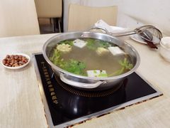 -粤潮魏记牛肉火锅(爱家·金河湾南区店)