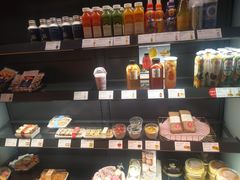 零售区-巴黎贝甜(泗泾店)