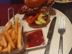 -WOLFGANG PUCK KITCHEN & BAR(迪士尼小镇店)