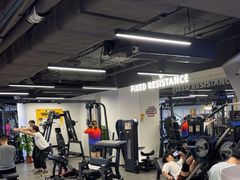 -超鹿运动(达信大厦店)