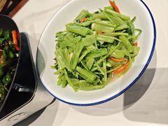 -丁哥·庐味鲜 土菜·20年老字号(世纪阳光花园店)