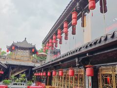 -小龙翻大江文化火锅(宽窄店)