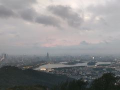 -紫金山山顶公园