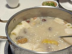 -煲王粤菜餐厅(中侨中心店)