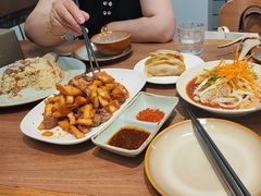 -清真·玛丽亚新疆菜主题餐厅(浙江中路店)