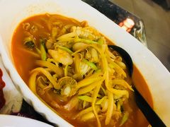辣海鲜面-桃园中华料理炸酱面(燕儿岛路店)