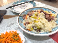 肉抓饭-汗腾格里·风味餐厅(新疆驻京办店)