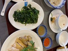 -亚龙湾老厨房·海南家常味