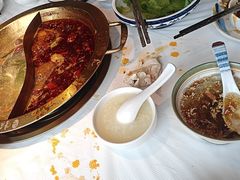 -小天鹅火锅·一线江景洪鼎旗舰店(洪崖洞店)