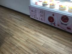 面包甜点陈列柜-甜星Star·生日蛋糕(百盛店)