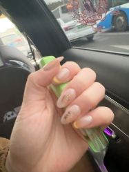 -手牵手美甲