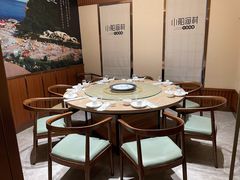 包厢-小船渔村•大连菜•大连焖鱼(黄河路店)
