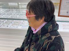 -翰佐蔡司小乐圆·依视路星趣控·暴龙眼镜折扣店