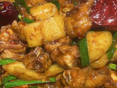 -隔壁老王·家常云南菜(花巷店)