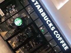 -星巴克臻选(南京金茂览秀城店)