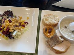 -上海虹桥西郊假日酒店