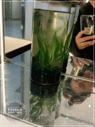 -罗亚帝造型·烫发染发