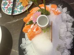 -海派悦庭·海胆烧麦·新融合菜(凯德广场店)