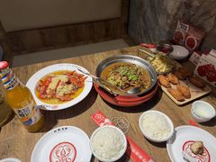 -叶派龙虾•招牌香辣蟹·海鲜(中海国际店)