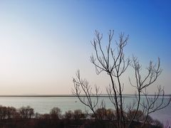 -巴陵广场