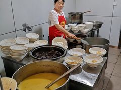 -文山荷鲜居(翠湖店)