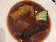 海参拼花胶-海都六福酒家(世博广场店)