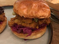 手撕猪肉汉堡-RAC BAR(安福路店)