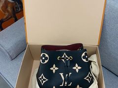 -LV路易威登(杭州万象城店)