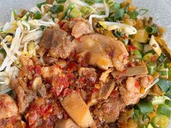 辣子鸡卤米线-酱壹老三饵丝(南宁南路店)