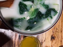 小白菜豆腐汤-老滇山寨•云南特色菜•地方菜•民族风情歌舞表演(金碧店)