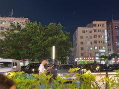 -蚝蚝先生·广式烧烤(信天广场店)