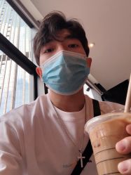 -FRIDAY星期五专业美发沙龙