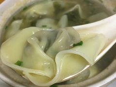 -小许三鲜砂锅馄饨店(家多乐烟酒店)