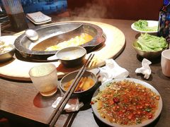 -九牧鱻·渝老鬼重庆火锅(人民路店)