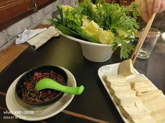 -常赢三兄弟·清真涮肉·清真炒菜(朝阳新城店)