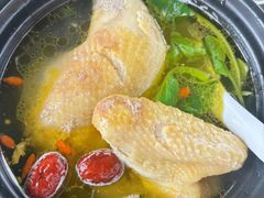 -七的湖·晚芳亭·阳澄湖农家菜·大闸蟹(莲花岛店)