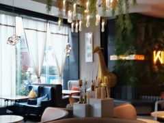 -悦致酒店(长沙黄兴路步行街南门口地铁站店)