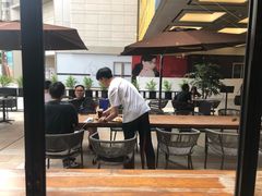 -星巴克(港汇1号办公楼店)