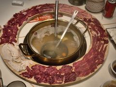 -牛人日志·鲜牛肉骨汤火锅(万科里瑧店)