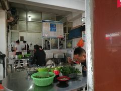 -小倪羊肉米线馆